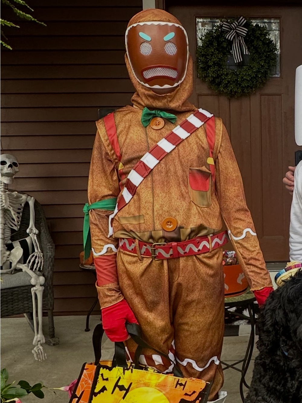 Fortnite Merry Marauder costume youth size extra large 14 to 16.